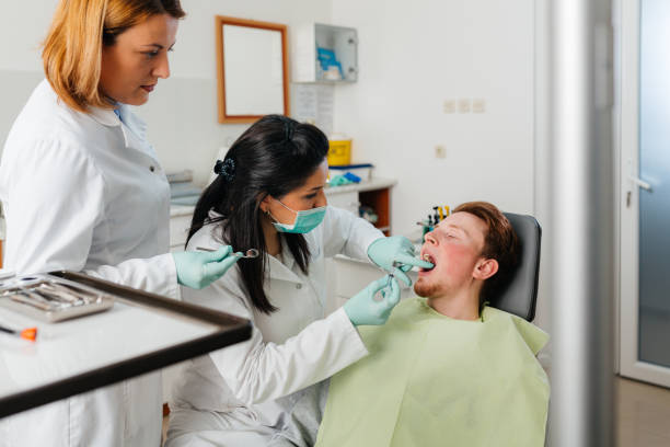 Best Weekend Emergency Dentist in North Fort Lewis, WA